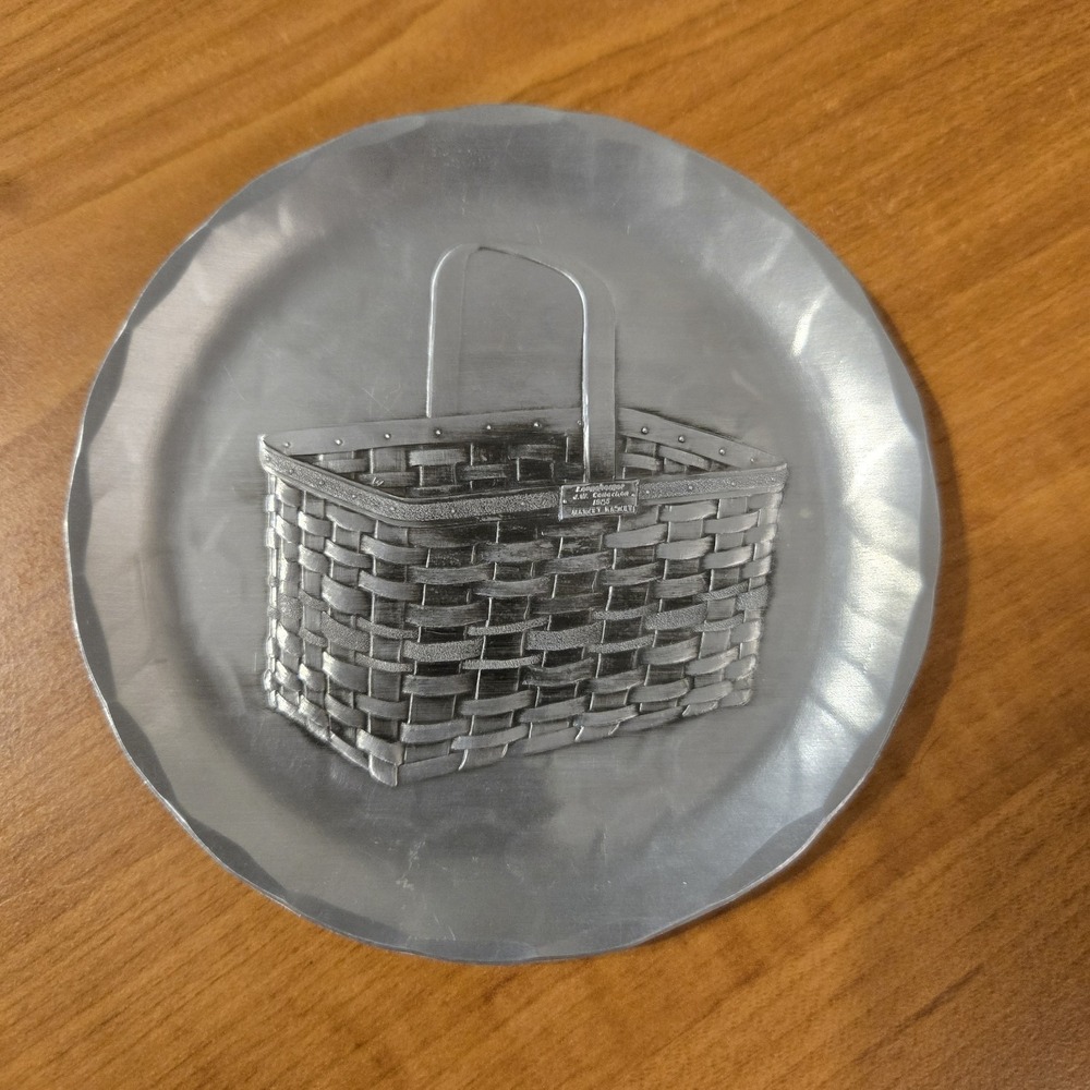 WENDELL AUGUST FORGE ALUMINUM 4 1/2" BASKET DISPLAY DISH - Hearts and Hands